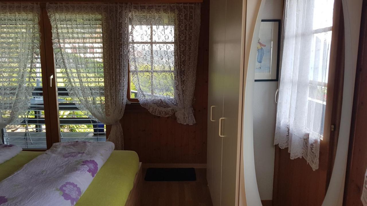 Traumhaftes Chalet Mit Seesicht Krattigen Extérieur photo
